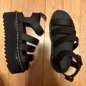 Dr Martens Platform Sandal